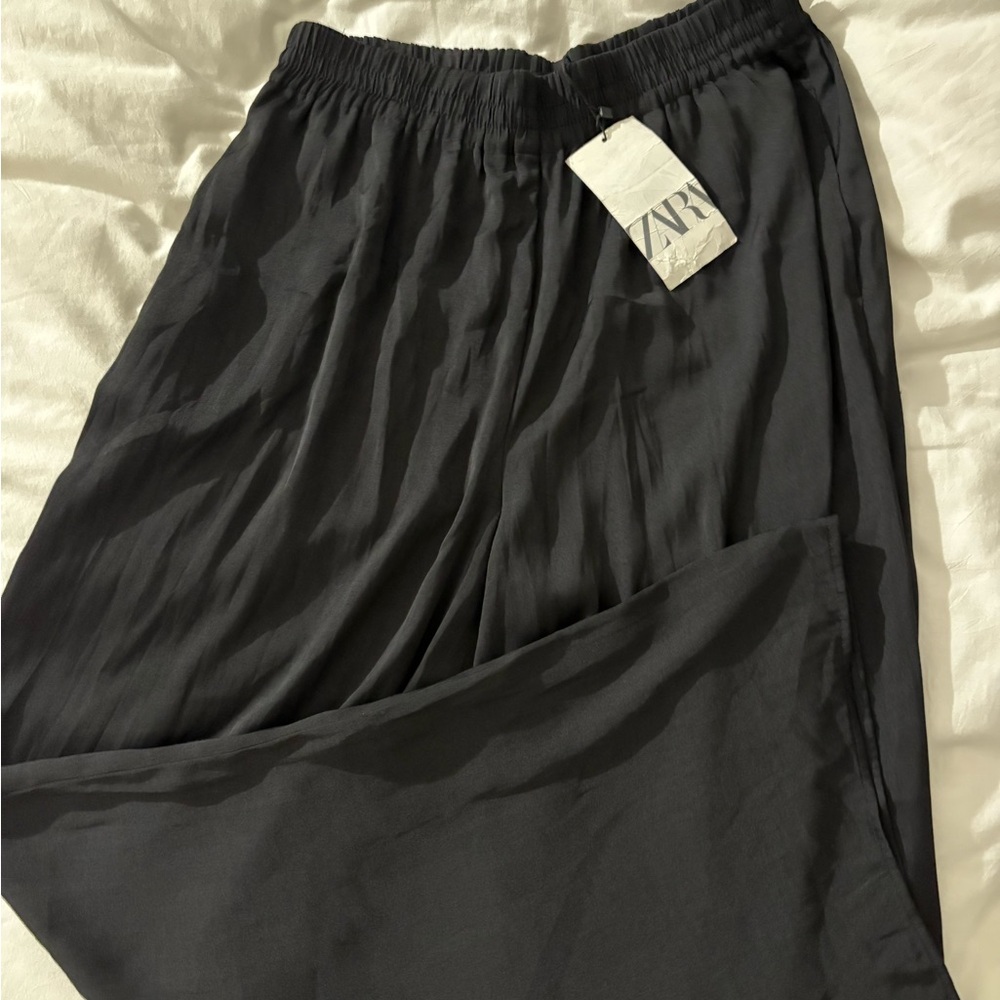 Zara Black Wide Leg Pants Relaxed Fit